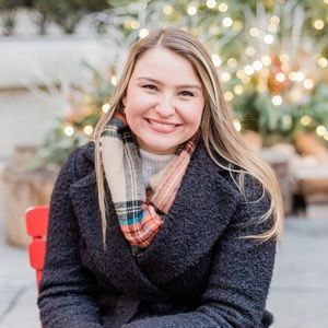 Meet your Posher, Melina